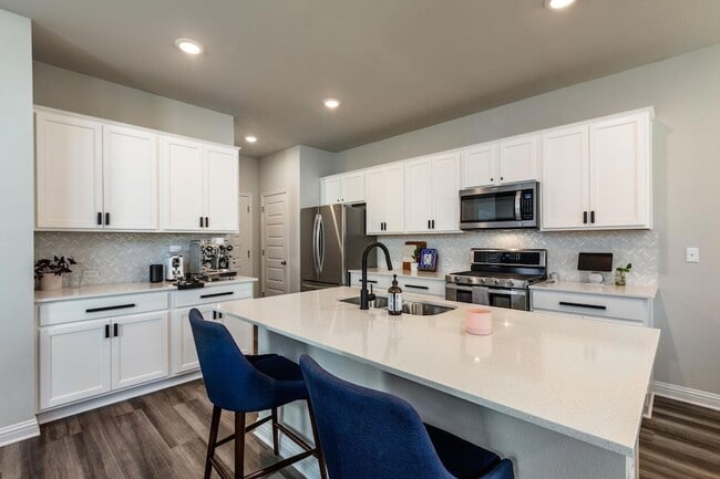 Building Photo - 7812 Moody Bend