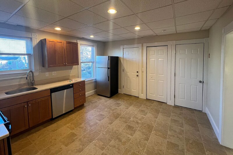 Building Photo - 311 Highland Ave