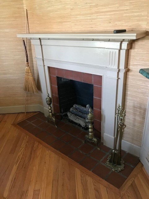Building Photo - COMING SOON! Maryville 37801 - 3 bedroom, ...