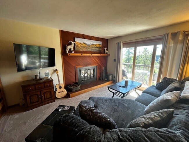 Building Photo - Winter Seasonal Rental- Snowscape 402