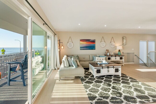 Building Photo - 3460 Carlsbad Blvd