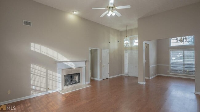 Building Photo - 335 Bald Eagle Way