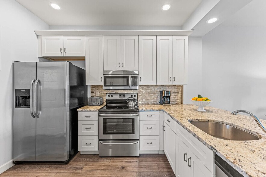 Building Photo - 7895 Mahogany Run Ln