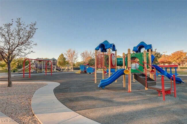 Building Photo - 10249 Wisteria Hills Ct