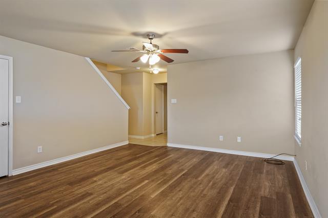 Building Photo - 517 Jack Harris St