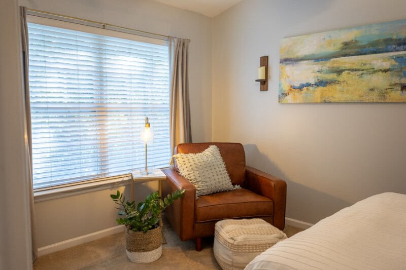 Building Photo - 573 Taryn Dr