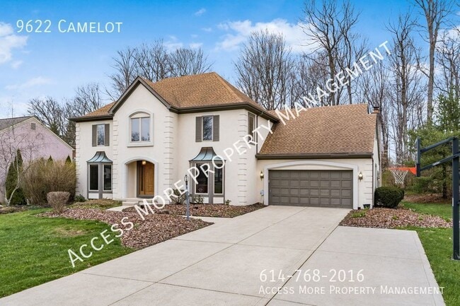 Primary Photo - SPACIOUS & GRAND HOME IN PICKERINGTON!