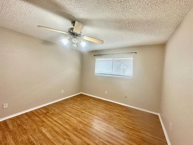 Building Photo - 2832 Shady Brook Dr
