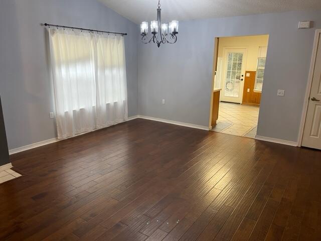 Building Photo - 2771 River Run Rd