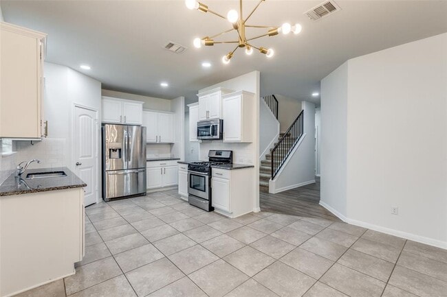 Building Photo - 10805 Owyhee Vw