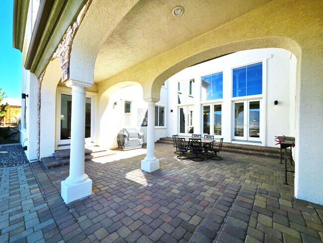 Building Photo - All-Inclusive Executive Luxury in Somerset...