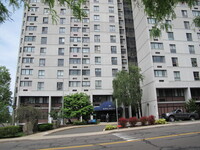 Building Photo - 60 Strawberry Hill Ave