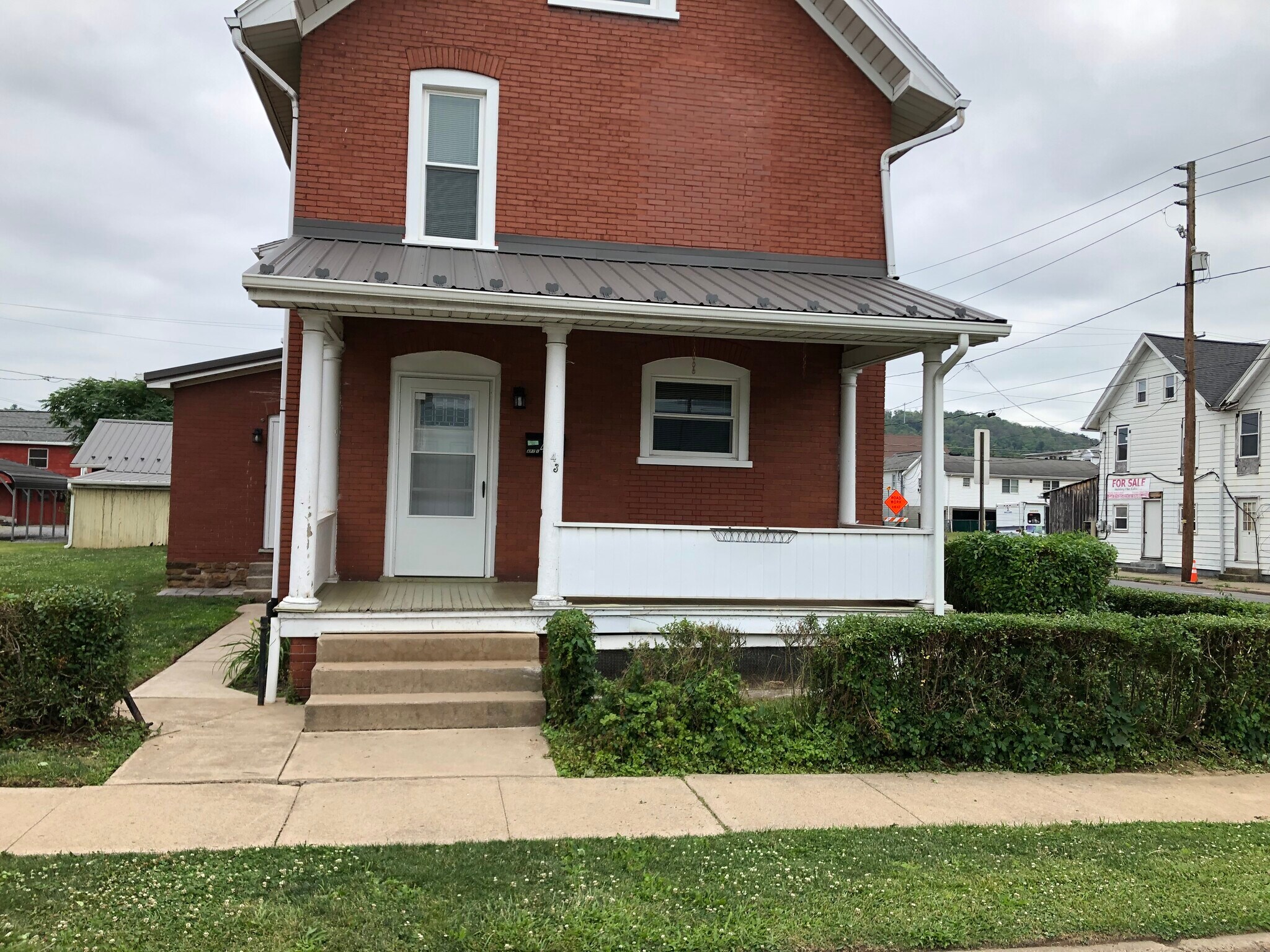 Building Photo - 43 E Bald Eagle St