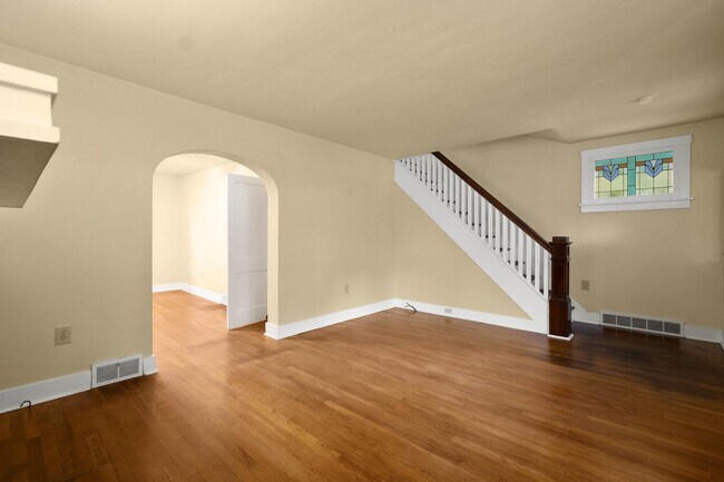 Building Photo - MOVE IN TODAY! Don't miss this FULLY RENOV...