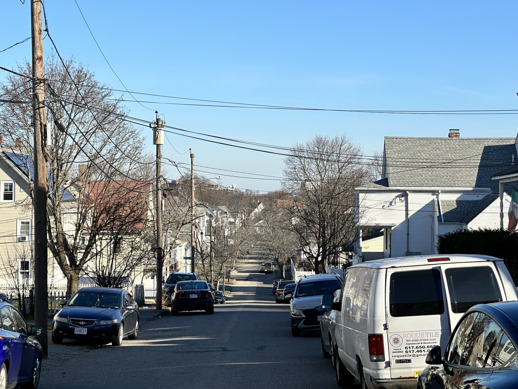 Building Photo - 82 Albertina St