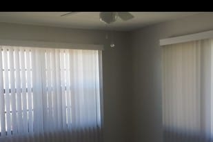 Building Photo - 4323 Sands Blvd