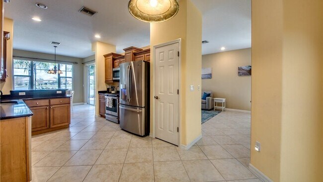 Building Photo - 20007 Larino Loop