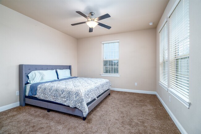 Building Photo - 16406 Baston Creek Dr