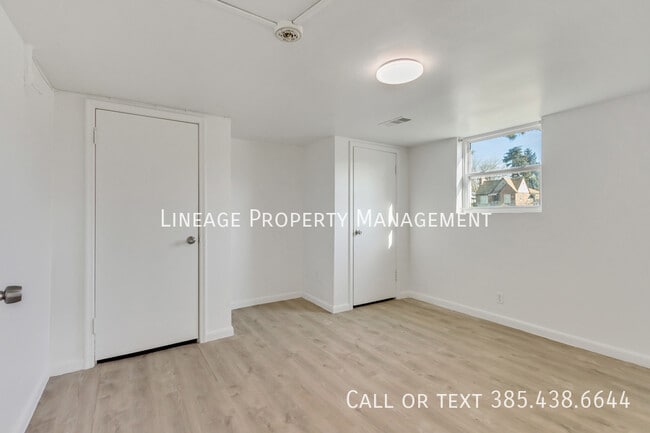 Building Photo - 1954 S 700 E