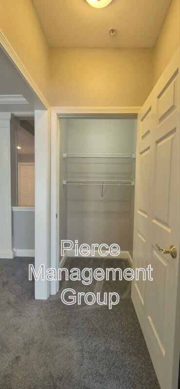 Building Photo - 5 Sally Sweets Way