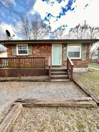 Building Photo - Available Now! 2 bed 1 bath Duplex in Madi...
