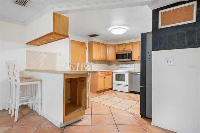 Building Photo - 4030 S Mark Dr