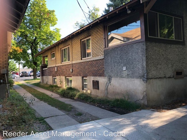 Building Photo - 62 E 300 N