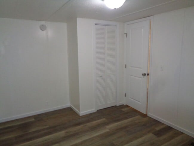 Building Photo - Location, location, location on this mobil...