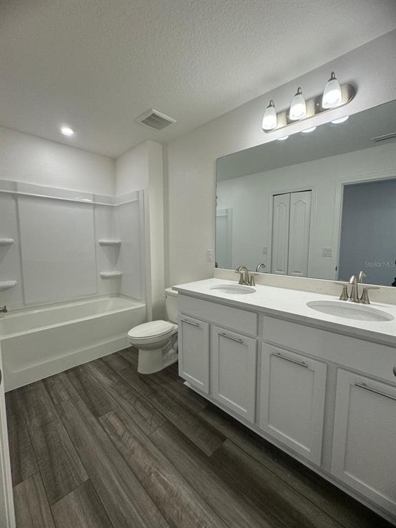 Building Photo - 10777 Ironwood Tree Wy