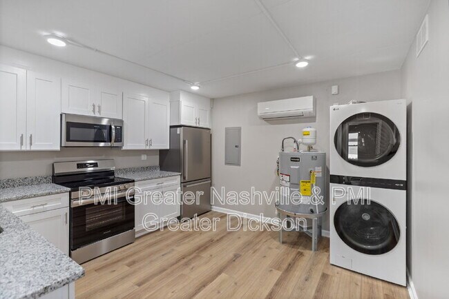 Building Photo - 201 Sylvis St