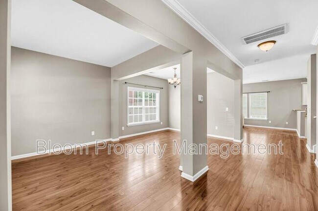 Building Photo - 8423 Taylor Plantation Rd