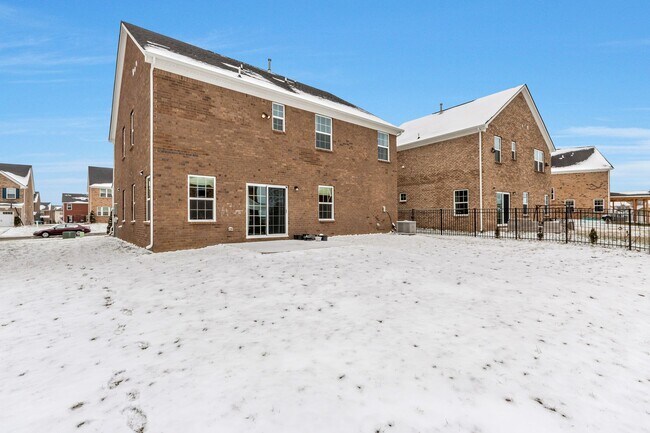 Building Photo - 302 Finnegan Ct