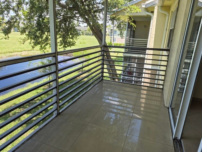 Building Photo - 2823 N Course Dr