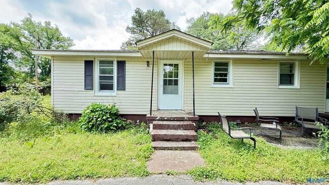 Primary Photo - 118 Brockway Ave