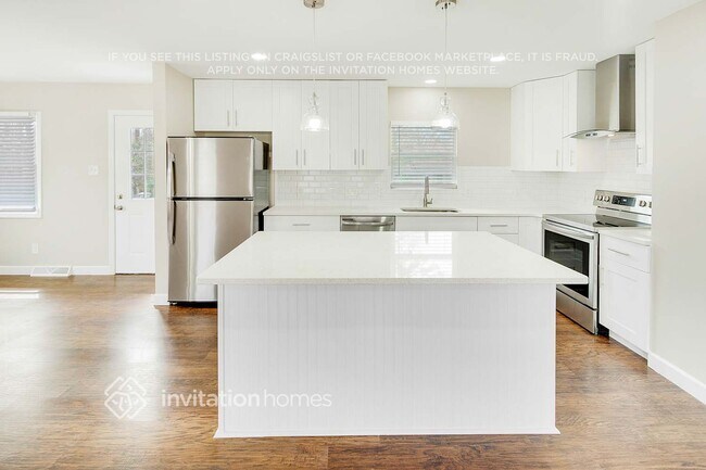 Building Photo - 4240 Winedale Ln