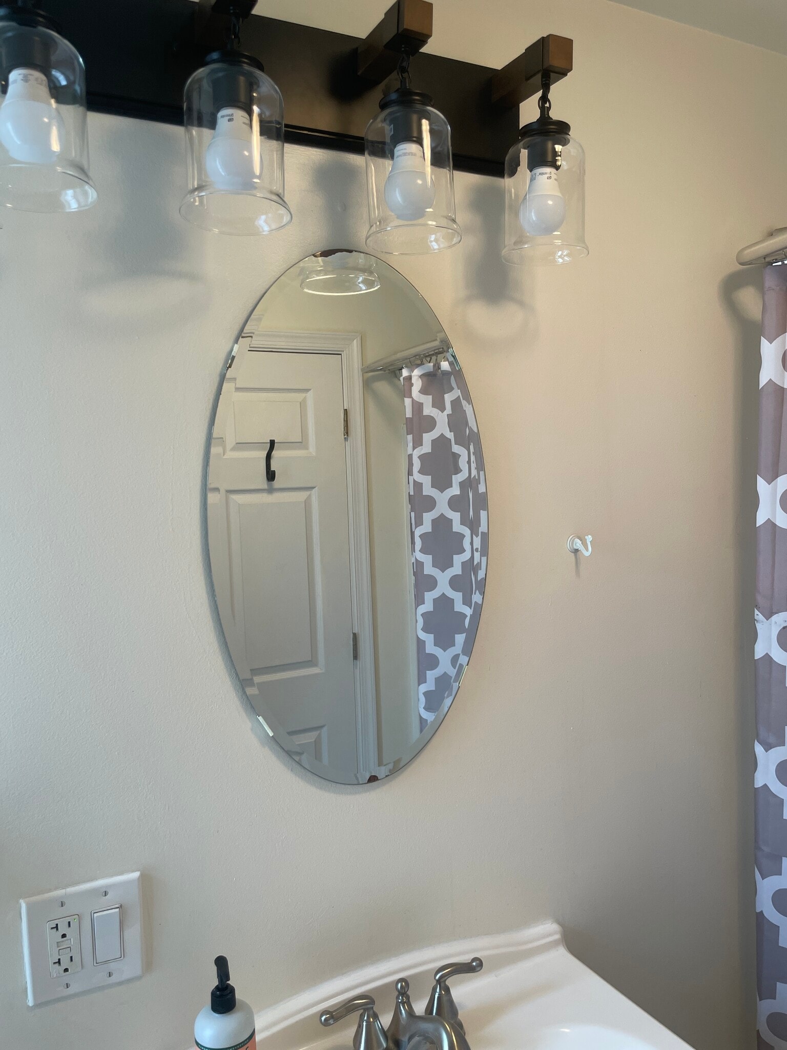 Lighting and mirror Bathroom area - 604 Gerritt St