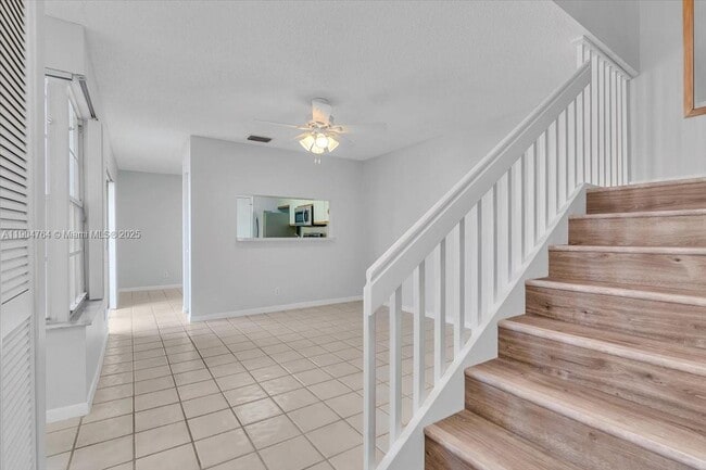 Building Photo - 11050 Nautilus Dr