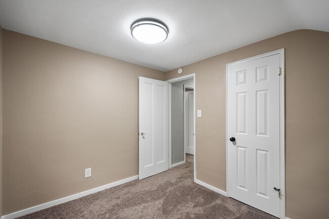 Building Photo - 28 Wenzell Pl