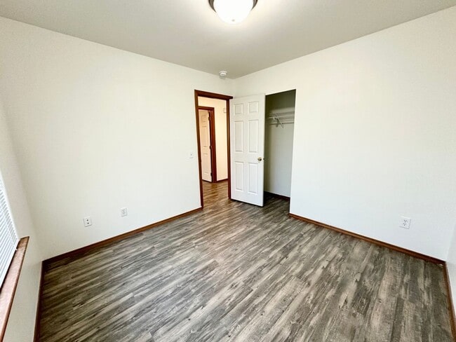 Building Photo - Charming 4-Bedroom Home with Large Fenced Yard and Modern Updates in Ellensburg