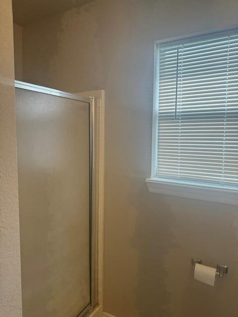 Building Photo - 1405 Sunrise Dr