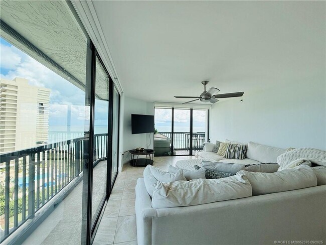 Building Photo - 8800 S Ocean Dr