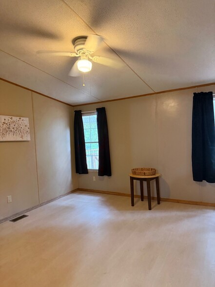 Building Photo - 3077 W Tanager Ct