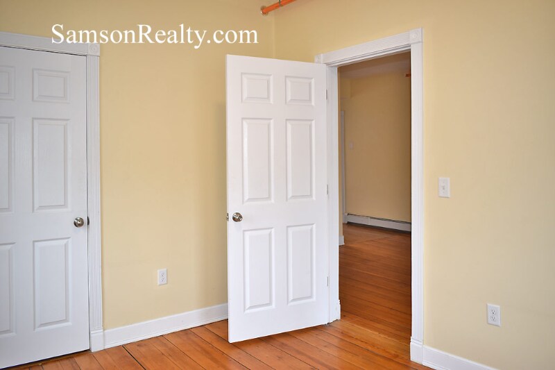 Building Photo - 277 N Brow St