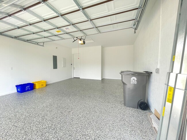 Building Photo - 6439 Trails Of Foxford Ct