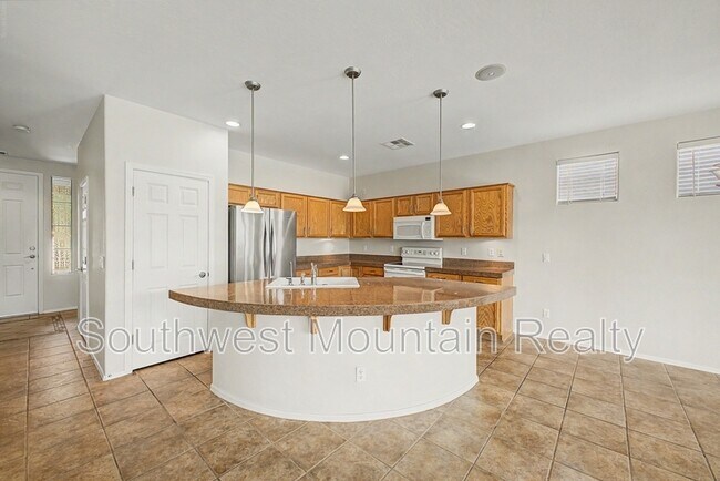 Building Photo - 4265 E Azalea Dr