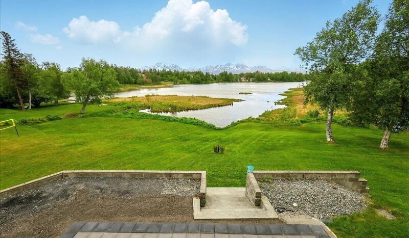 Building Photo - 7500 E Ashmore Ave