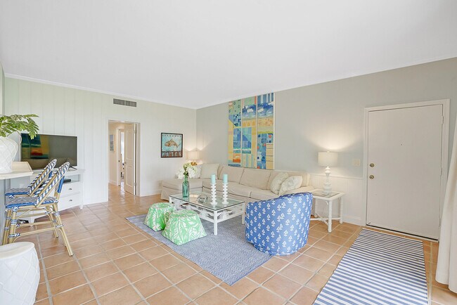Building Photo - 2103 S Ocean Blvd