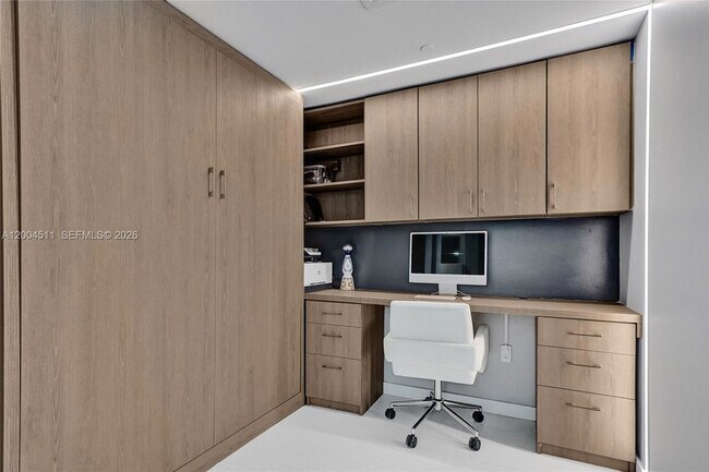 Building Photo - 1300 S Miami Ave