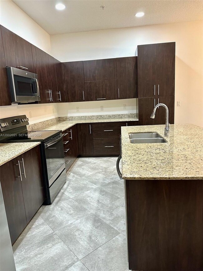 Building Photo - 12470 NW 17th Ct