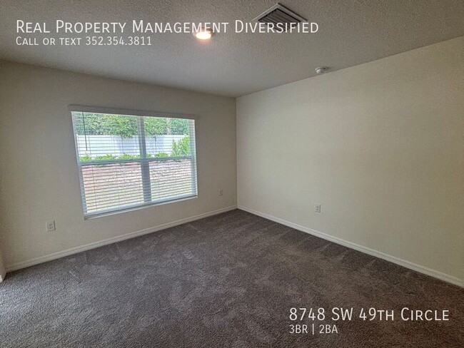 Building Photo - 8748 SW 49th Cir